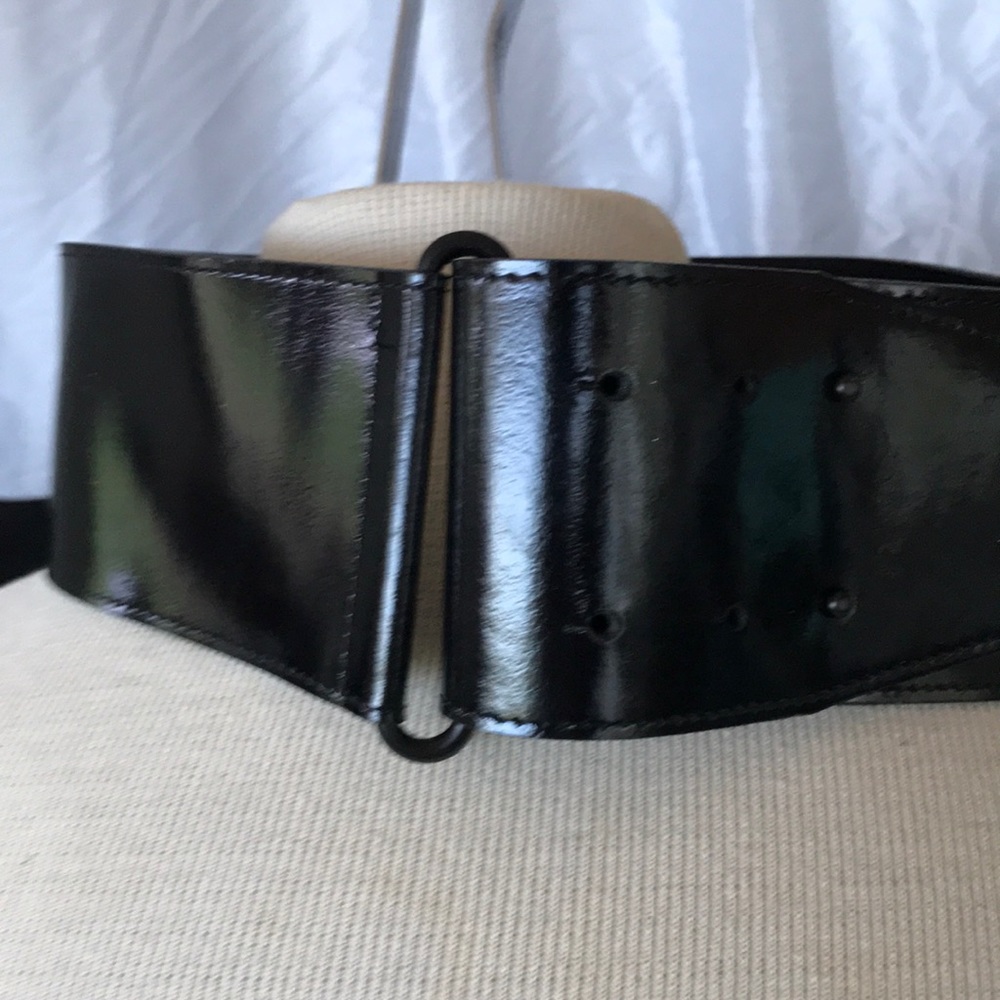 Club Monaco leather belt